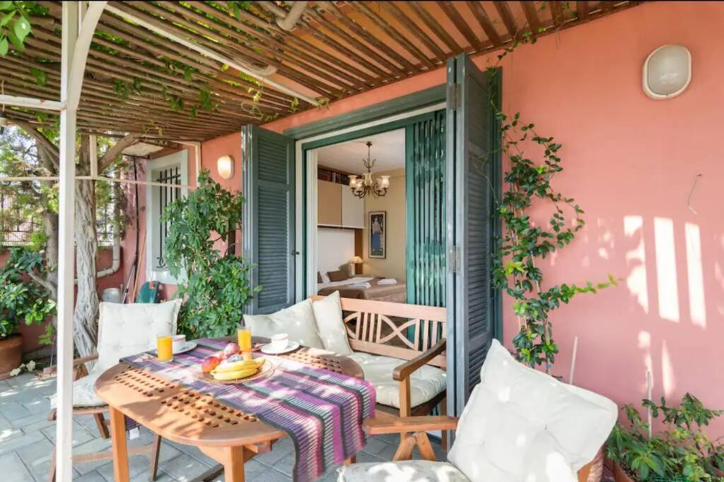 Ano Poli Stay With Private Terrace And View Thessaloniki Exterior photo